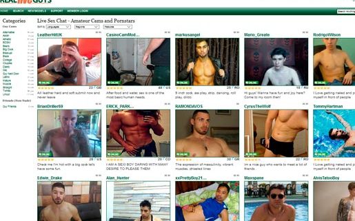 Good paid porn site where you can chat with a huge number of gay guys